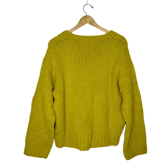 RE/DONE 50s V Neck Chunky Knit Pullover Sweater in Chartreuse - Picture 6 of 8